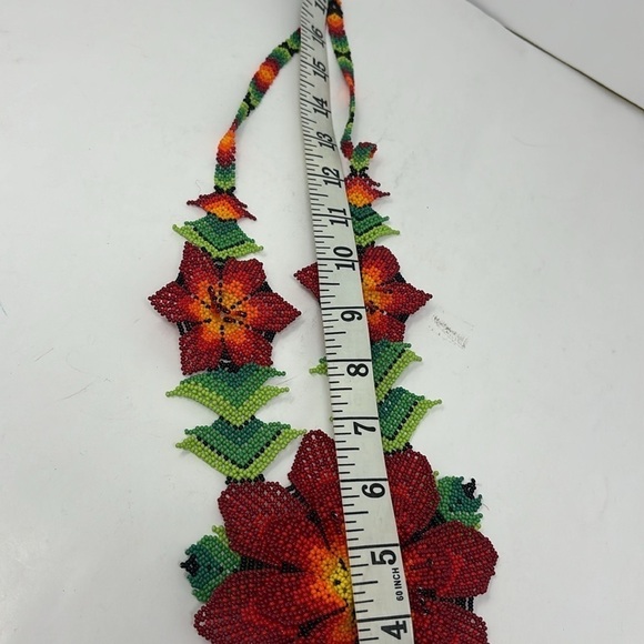 Huichol red flower Colorful Floral Flower Handmade Glass Seed Beaded Necklace - Picture 6 of 7